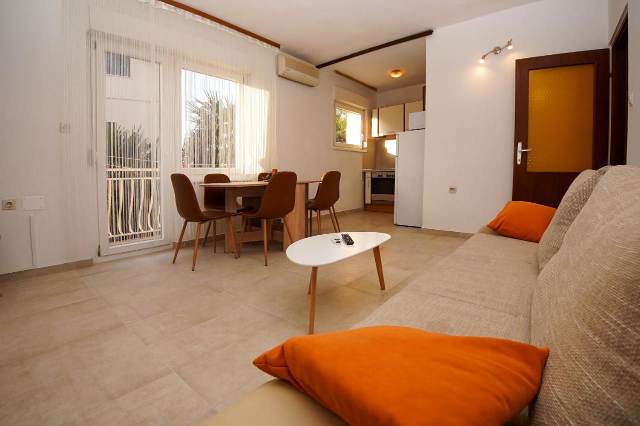 Apartment Ajdukovic Vodice Ngoại thất bức ảnh