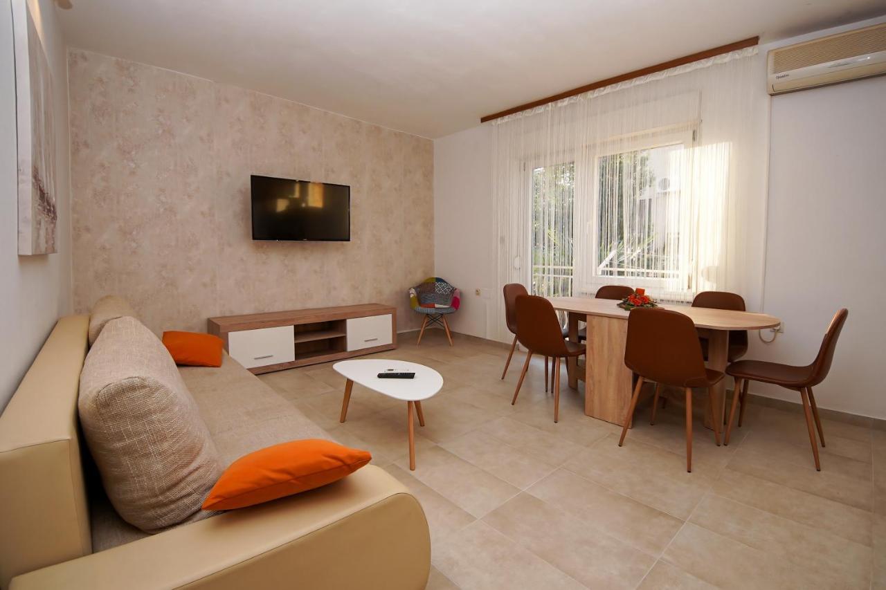 Apartment Ajdukovic Vodice Ngoại thất bức ảnh